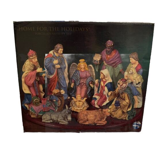 Home for the Holidays~Nativity Set~12 Porcelain Figurines~1 Wood Base~1990's - Picture 1 of 3